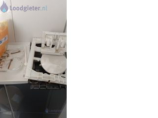 Loodgieter Hangtoilet inbouw