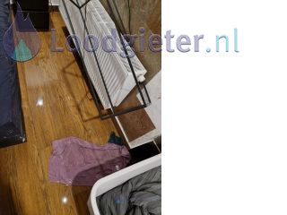 Loodgieter Lekkage bad Lekkage bad.