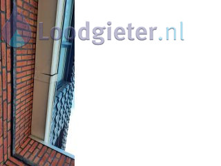 Loodgieter Reparatie dakgoot Kunststof dakgoot reparatie (2,5 meter hoog)