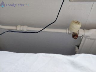 Loodgieter Radiator wordt niet warm Radiator wordt niet warm