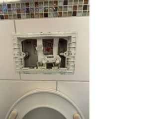Loodgieter Den Haag Reservpor toilet lekt